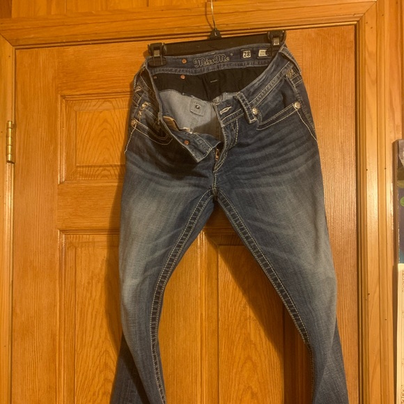 Miss Me Jeans - Picture 2 of 2